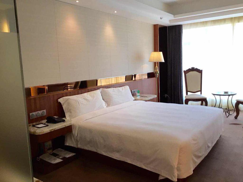 Asian Star Hotel Zhuhai Exterior photo